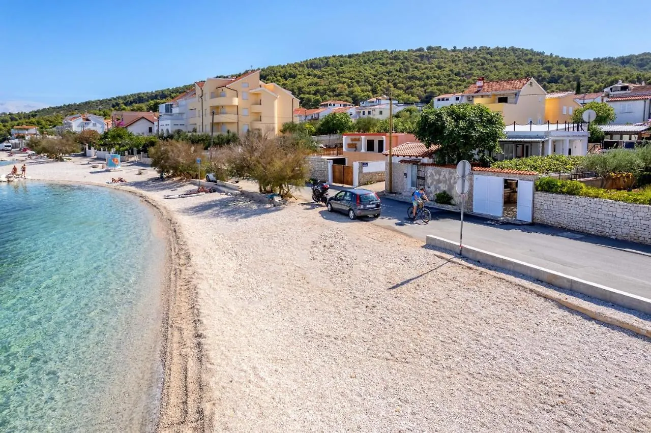 Holiday House Iva Slatine 0*,  Croatia
